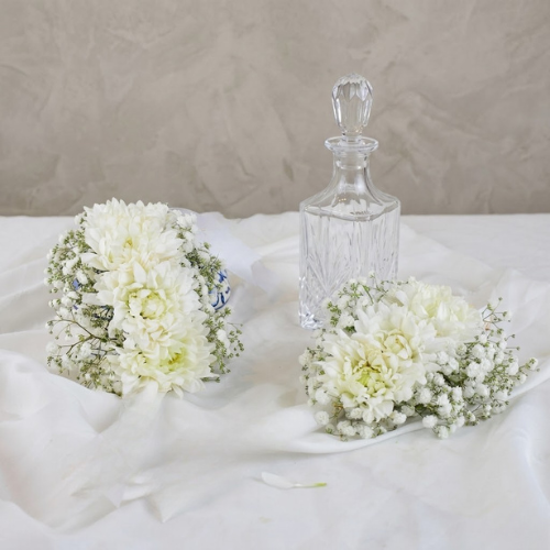 Fresh Floral Gajra Pair - White Chrysanthemums & Baby's Breath