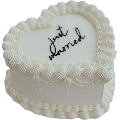 Heart Wedding Cake | 2 Lbs Romantic Just Married Dessert